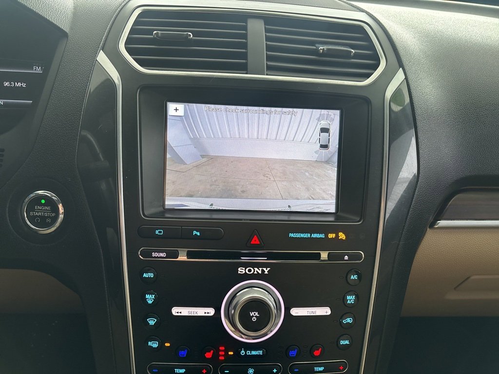 Used 2017 Ford Explorer Limited image 12