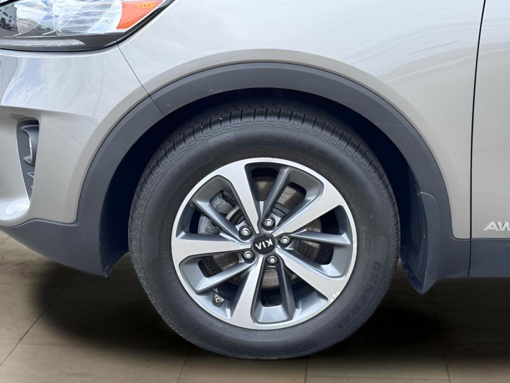 Used 2019 Kia Sorento EX w/ EX Premium Package AWD/4WD image 36