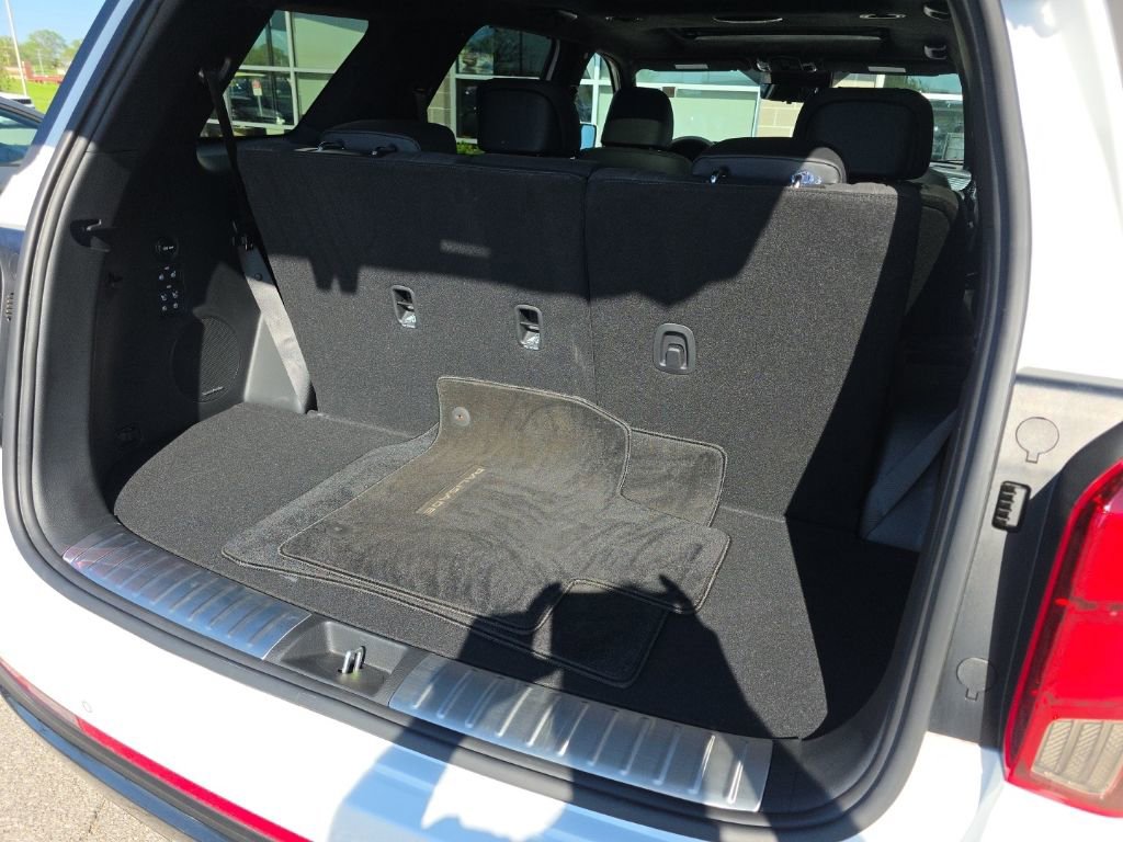 Used 2025 Hyundai Palisade Calligraphy image 18