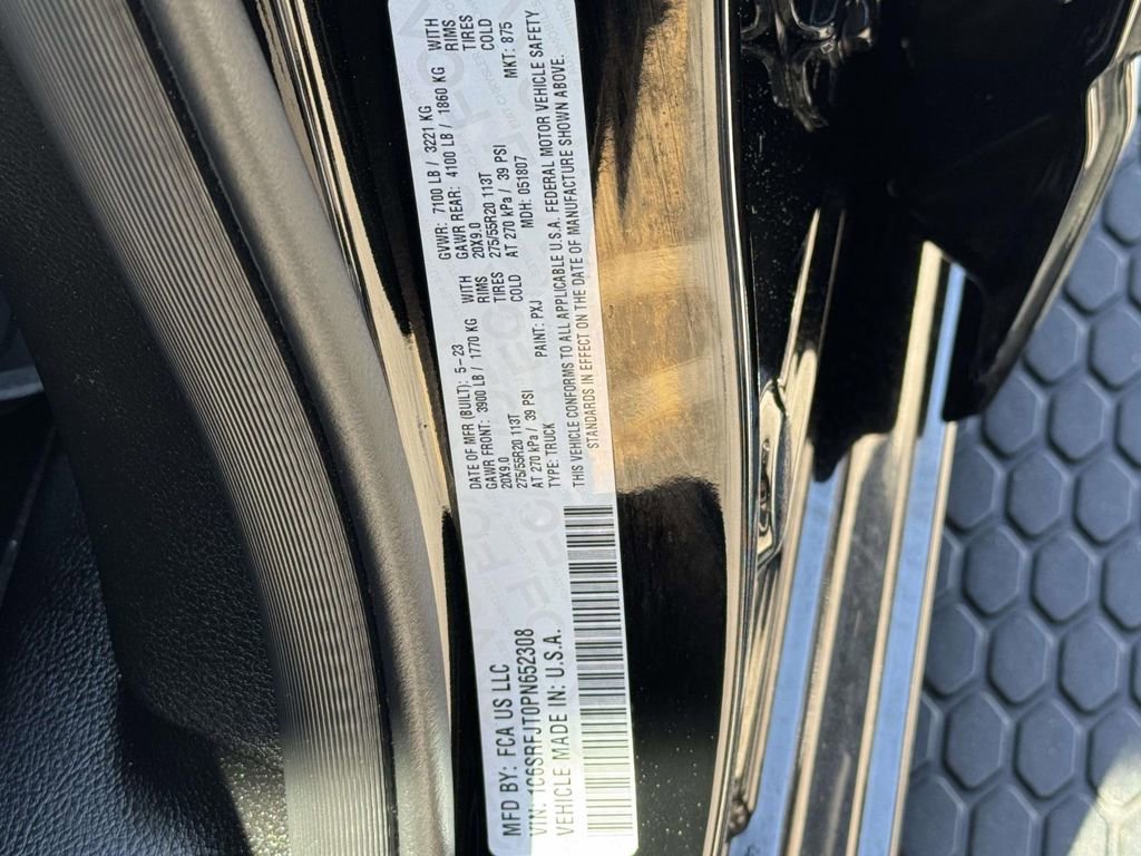 Used 2023 RAM 1500 Laramie AWD/4WD image 16