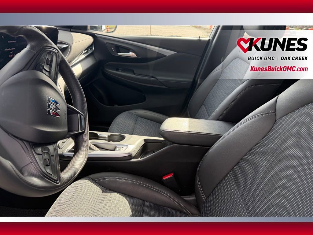Used 2025 Buick Envista Preferred image 10