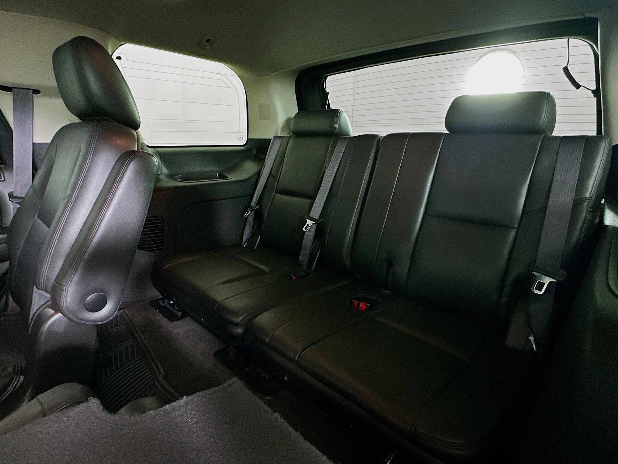 Used 2014 Cadillac Escalade Premium AWD/4WD image 30