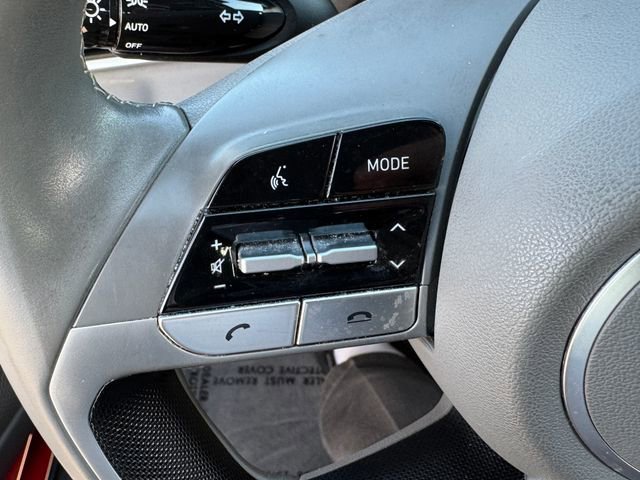 Used 2023 Hyundai Elantra SEL w/ Convenience Package FWD image 22