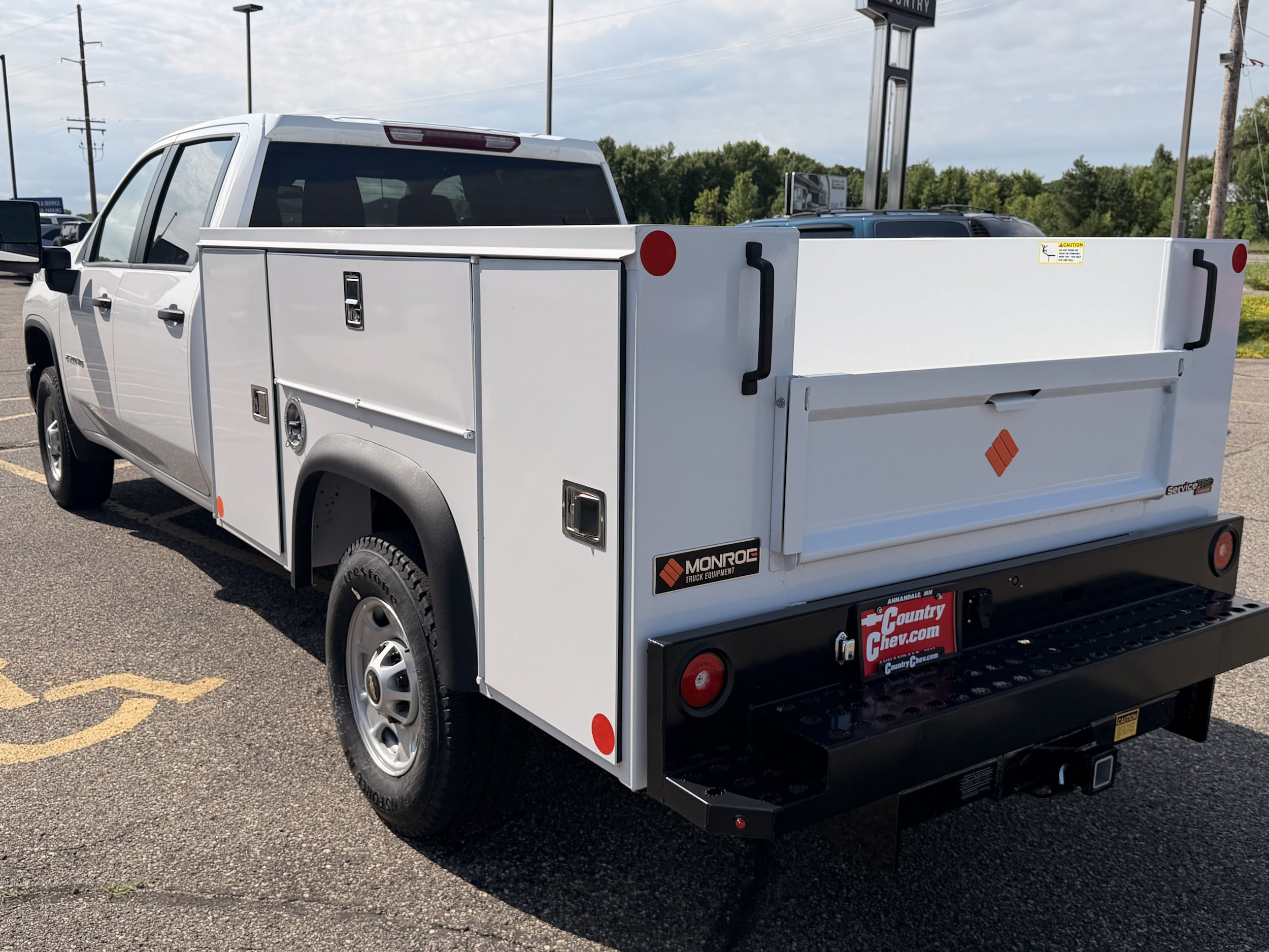 Used 2024 Chevrolet Silverado 2500 W/T w/ WT Convenience Package AWD/4WD image 24
