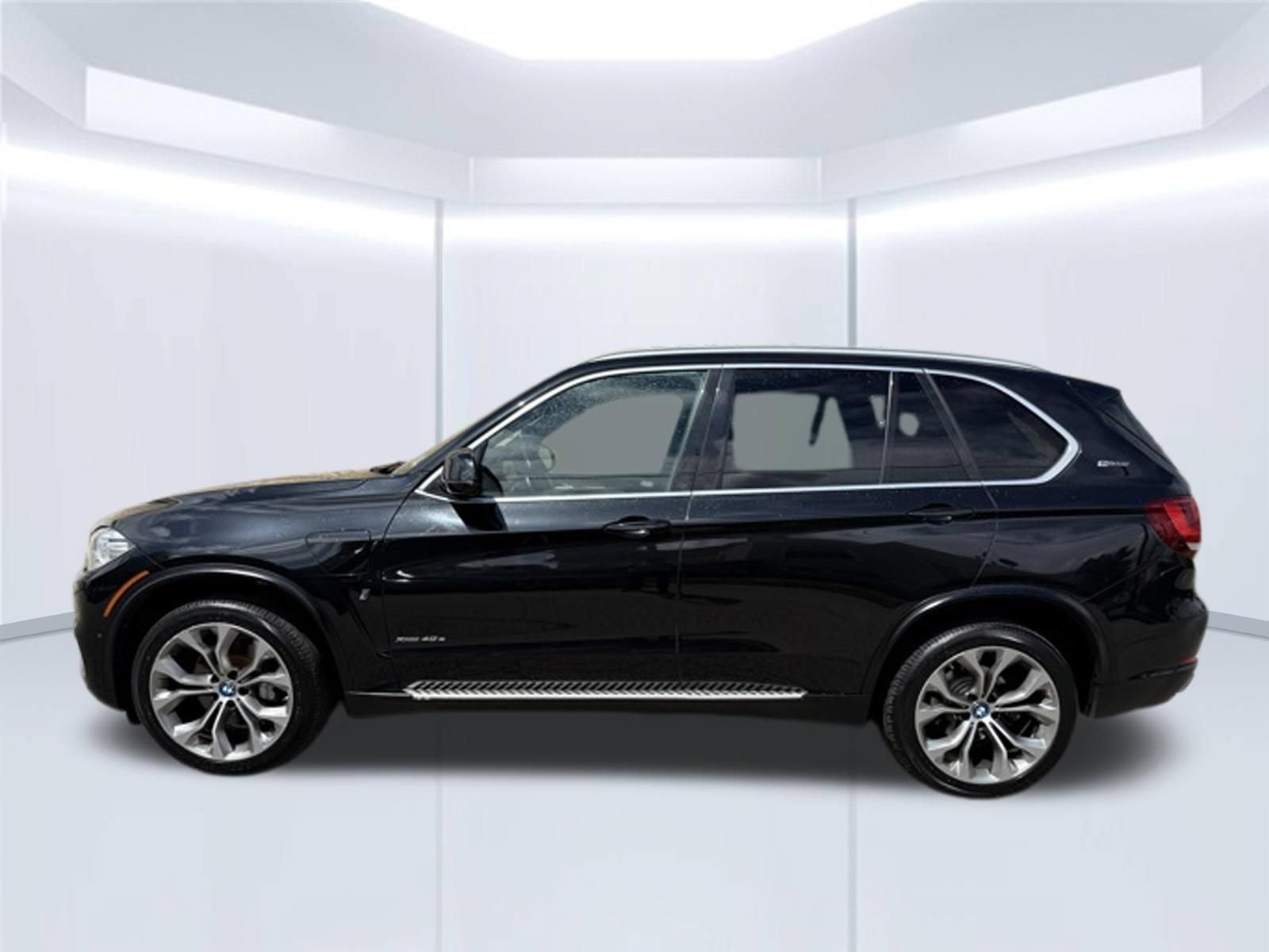 Used 2018 BMW X5 xDrive40e AWD/4WD image 11