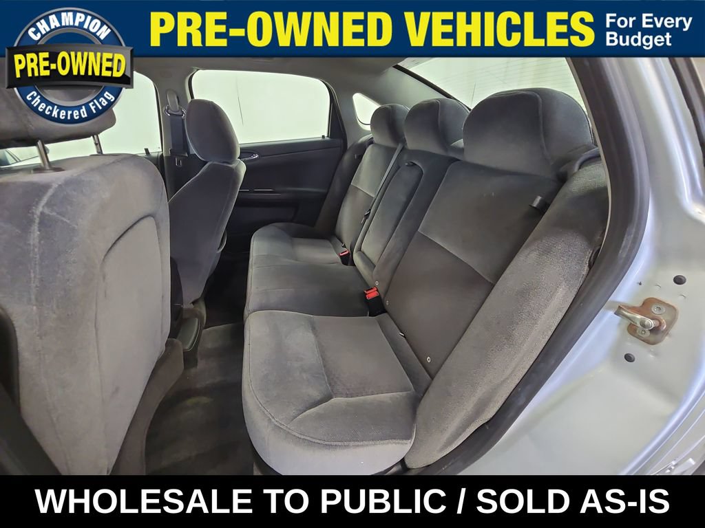 Used 2009 Chevrolet Impala LT FWD image 26