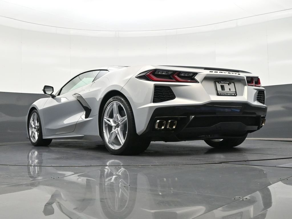 Used 2024 Chevrolet Corvette Stingray Coupe w/ 1LT RWD image 25