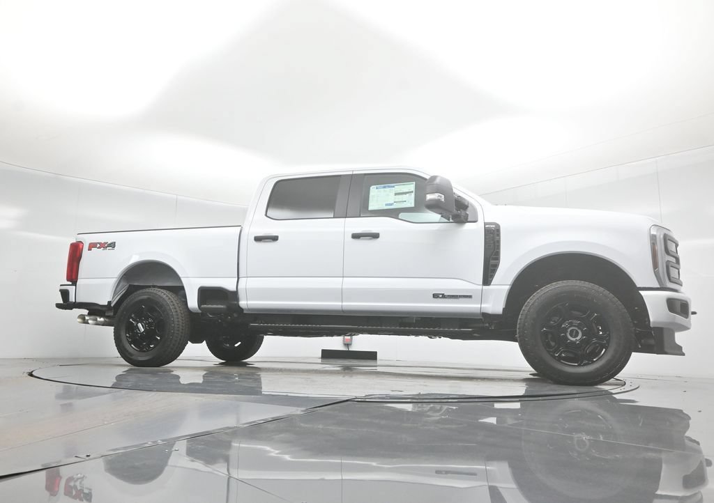 New 2026 Ford F250 XL w/ STX Appearance Package AWD/4WD image 3
