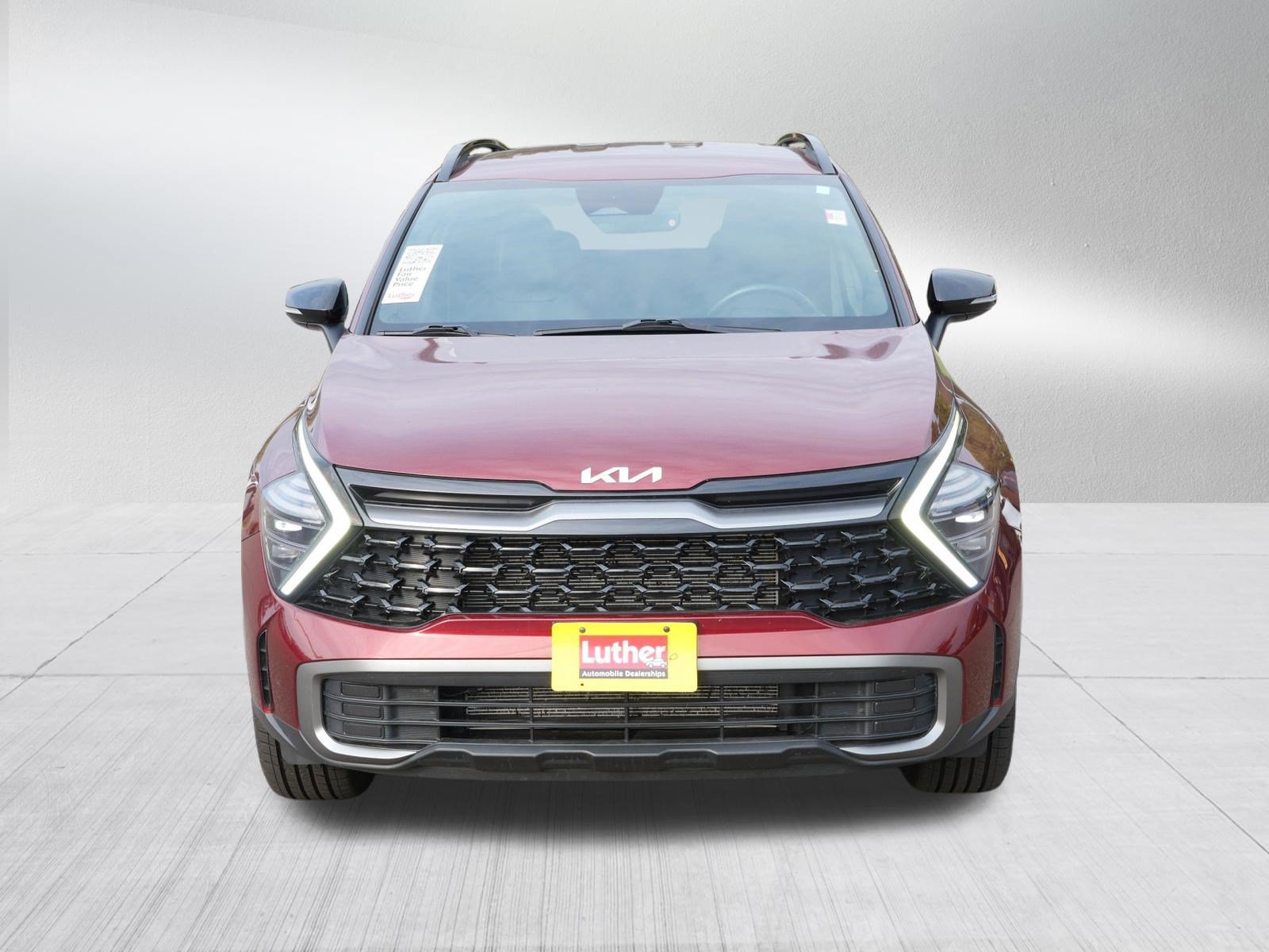 Used 2024 Kia Sportage X-Line AWD/4WD image 2