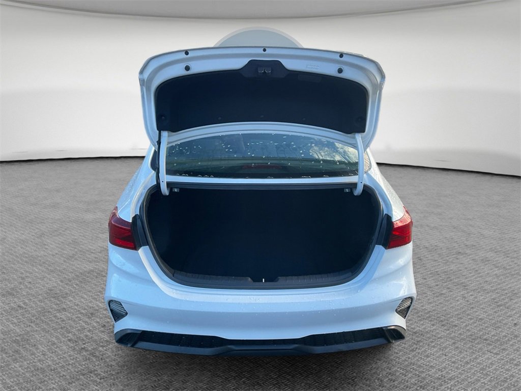 Used 2023 Kia Forte LXS image 23