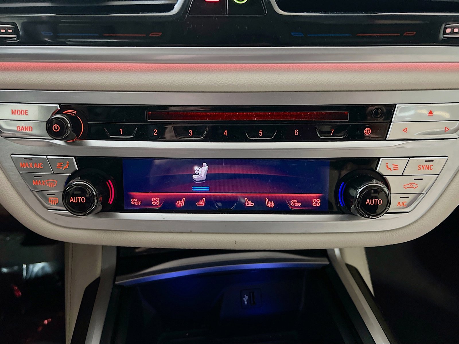 Used 2018 BMW 750i 750i image 12