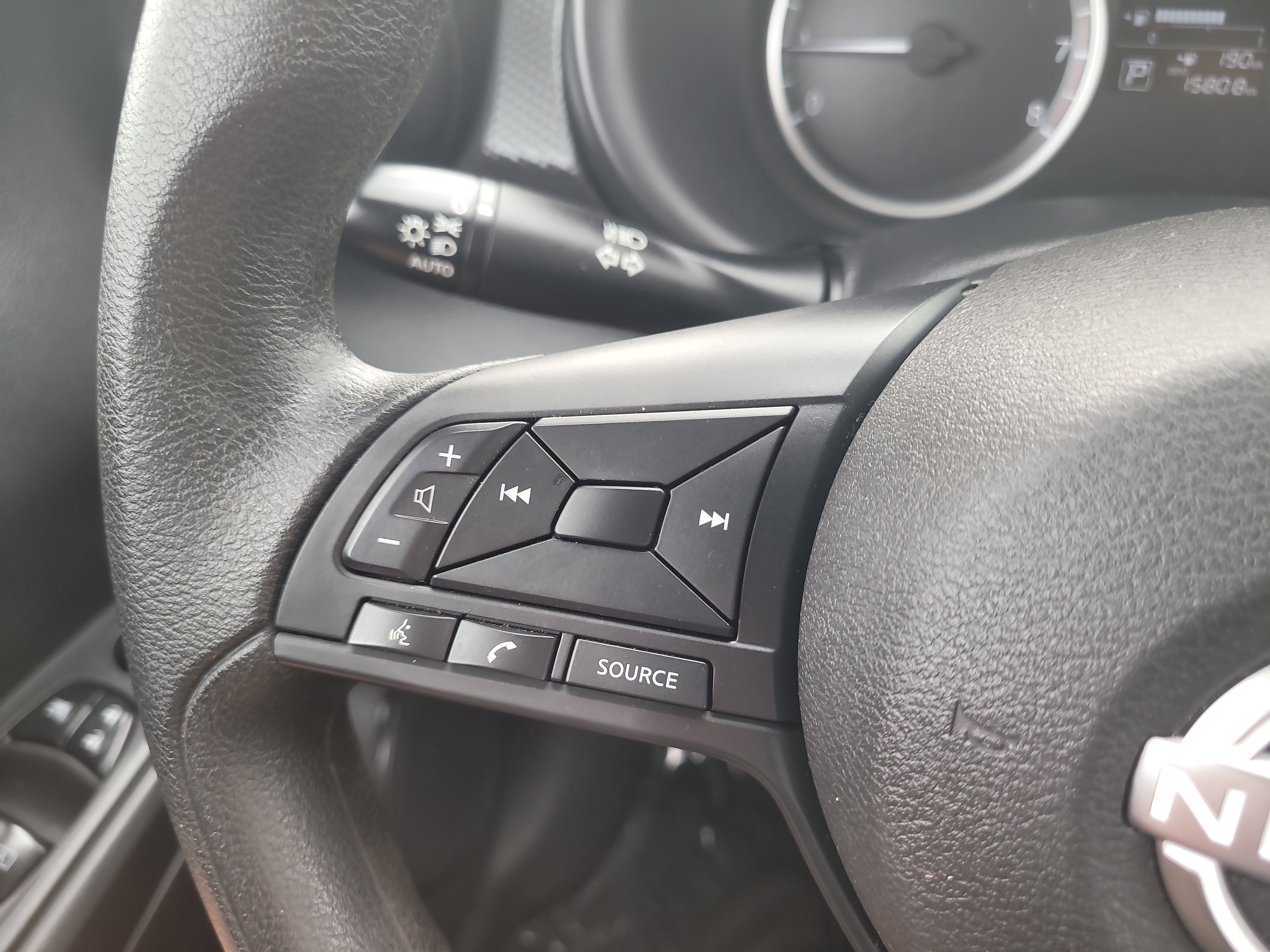 Used 2024 Nissan Kicks S w/ Interior Electronics Package image 28