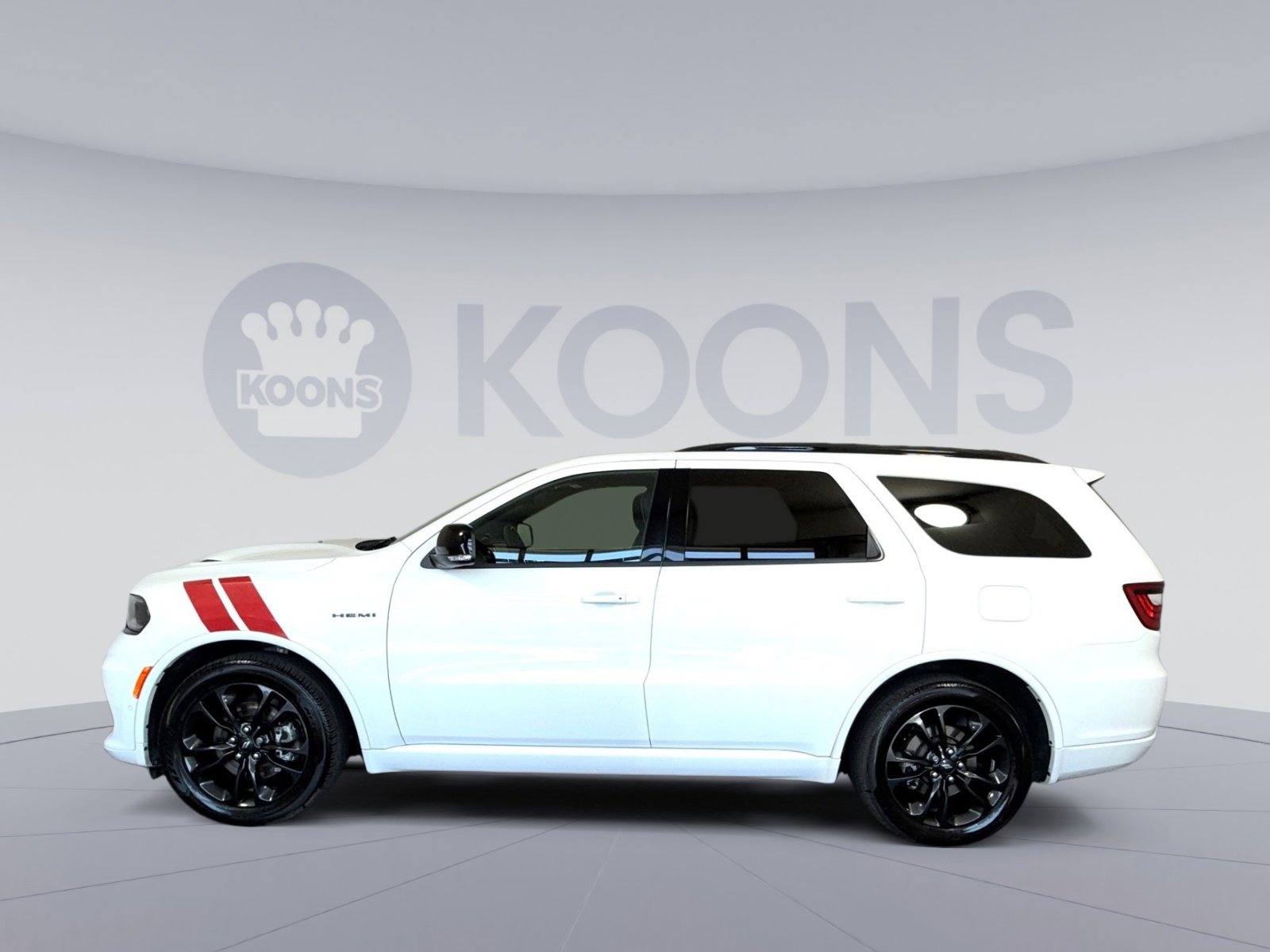 Used 2023 Dodge Durango R/T AWD/4WD image 2