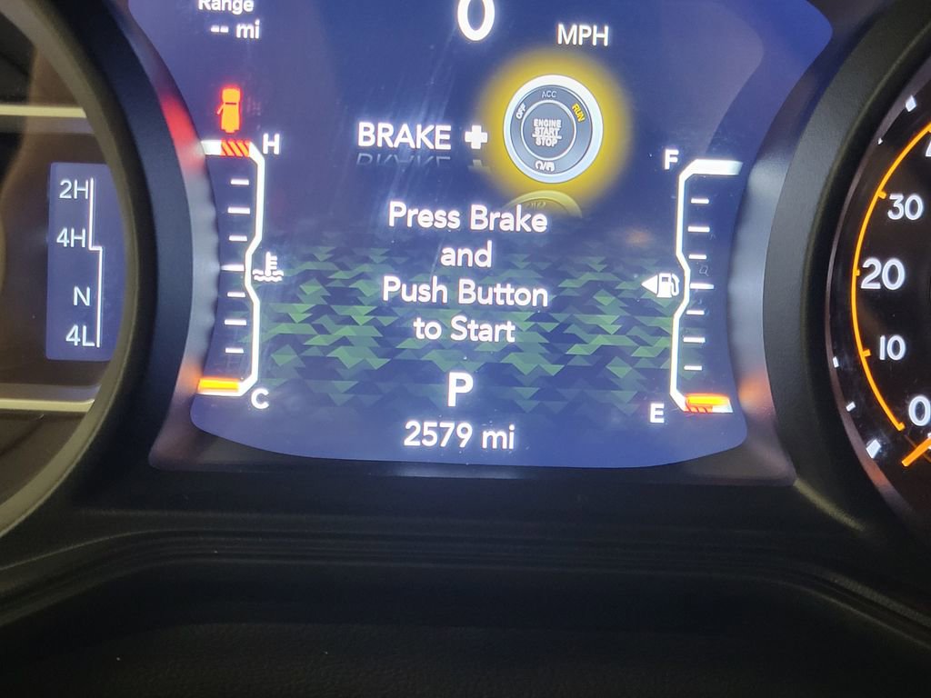 Used 2025 Jeep Wrangler Sport S image 27