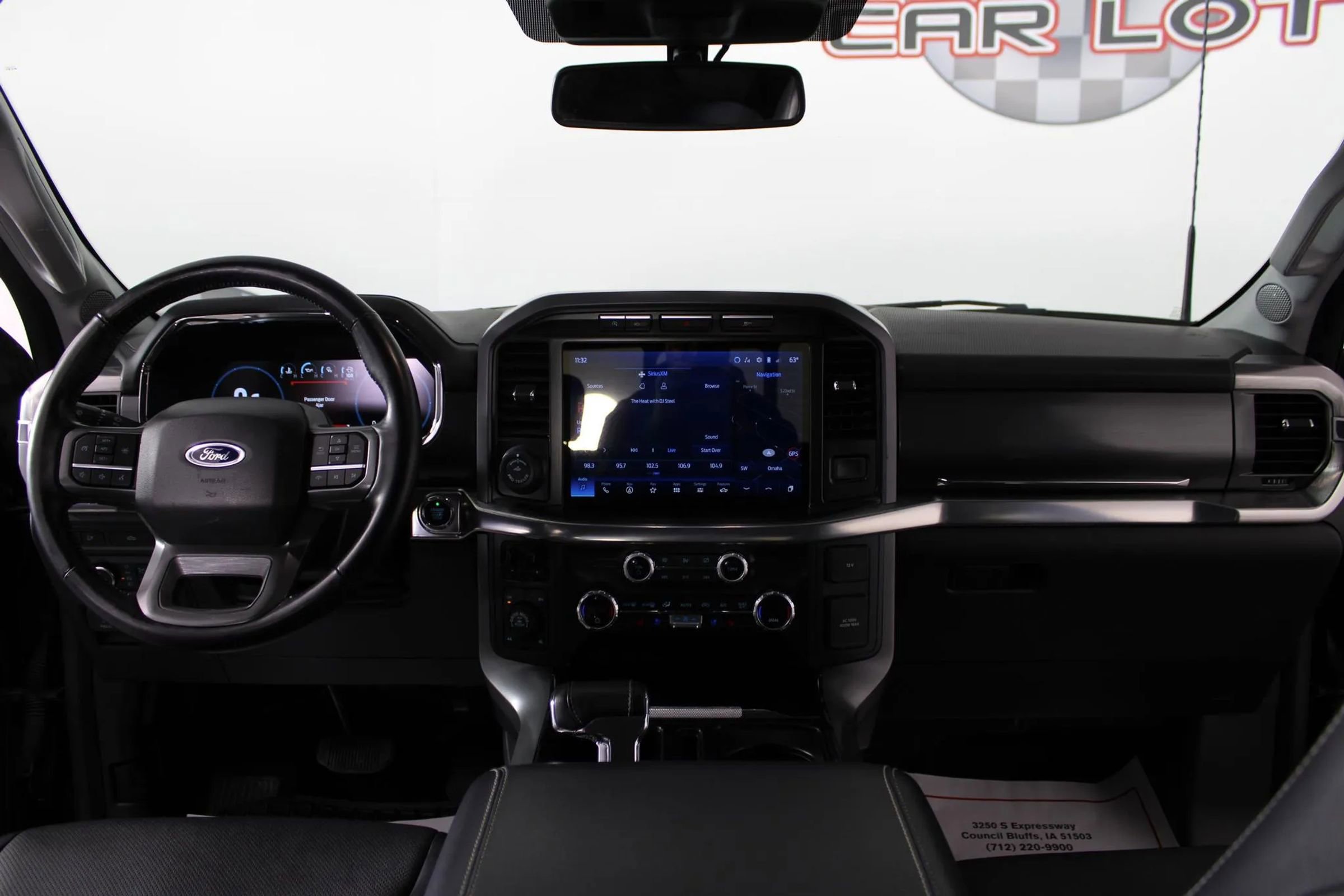 Used 2021 Ford F150 Lariat image 11