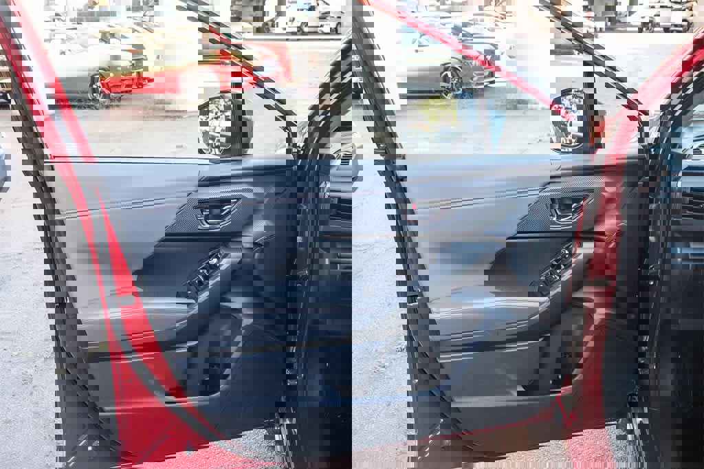 Used 2024 Subaru Crosstrek 2.5i Limited image 21