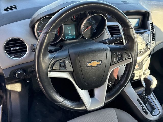 Used 2011 Chevrolet Cruze LT image 16