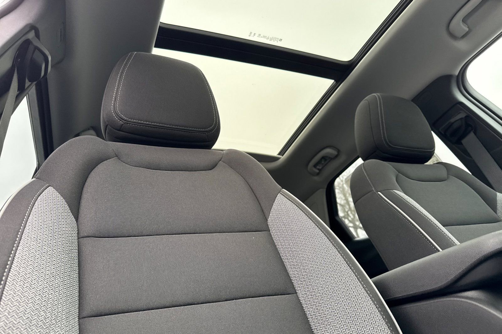 New 2026 Chevrolet TrailBlazer LT w/ Convenience Package image 16