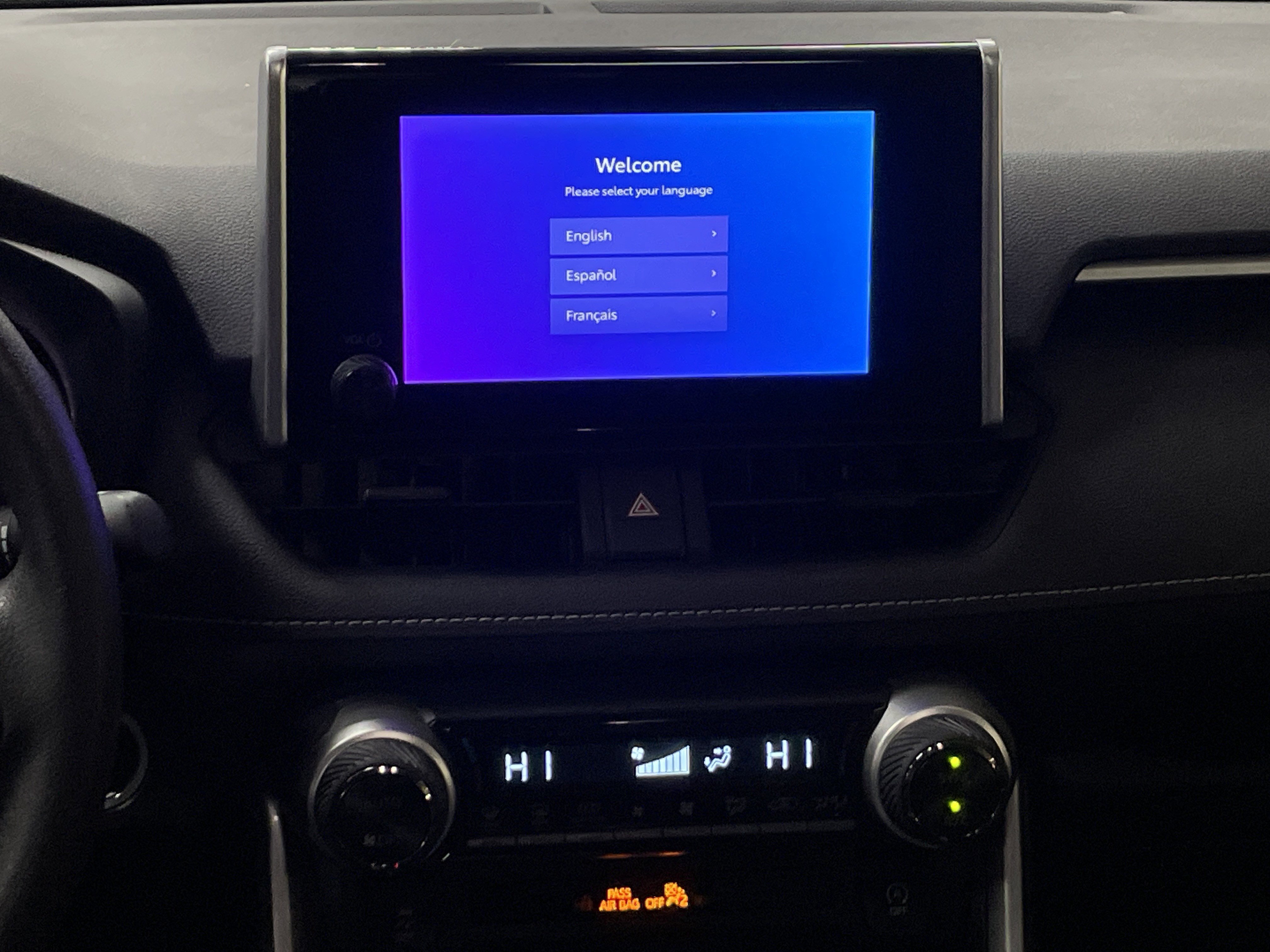 Used 2023 Toyota RAV4 XLE w/ Convenience Package FWD image 31