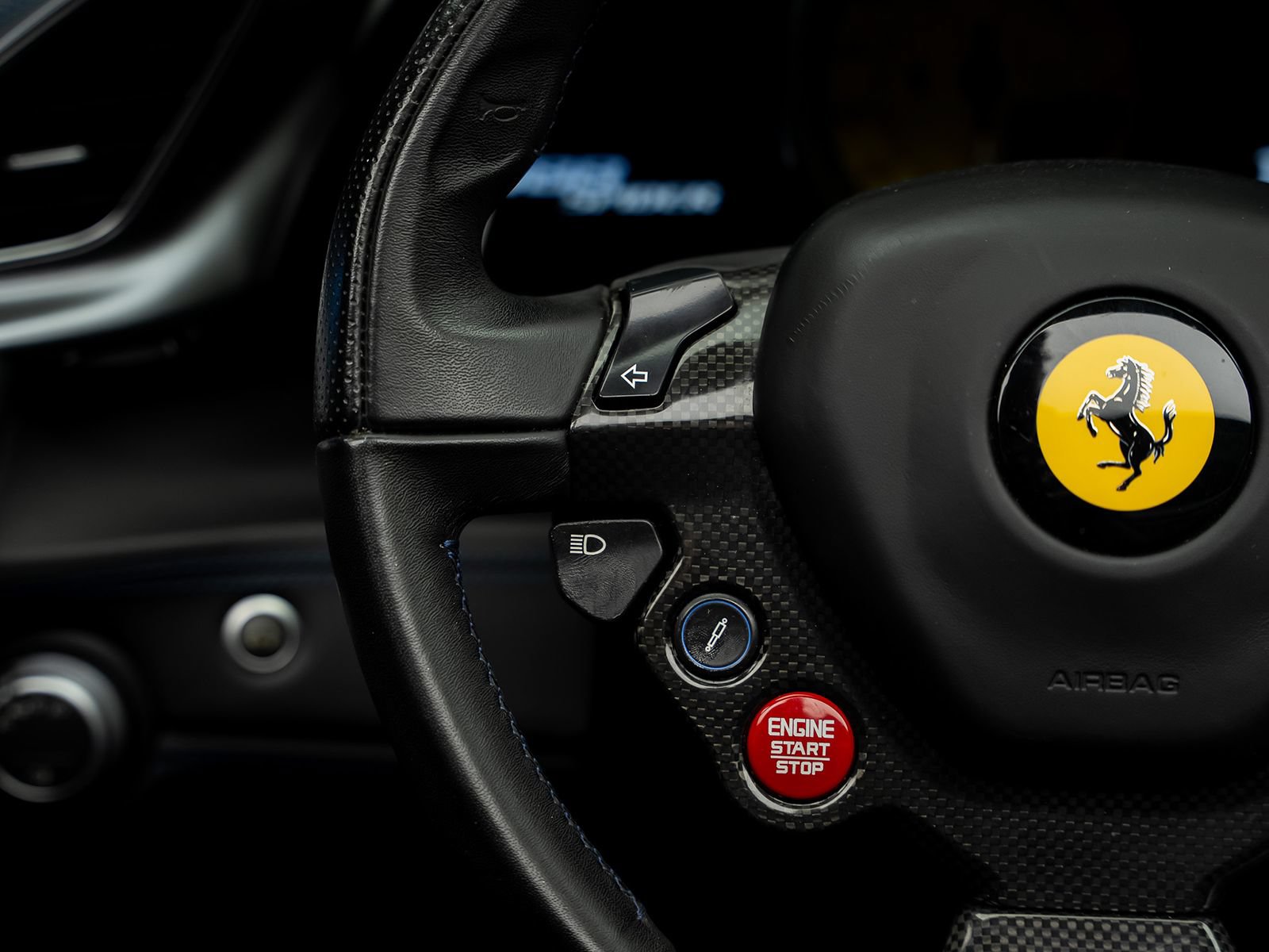 Used 2018 Ferrari 488 Spider RWD image 40