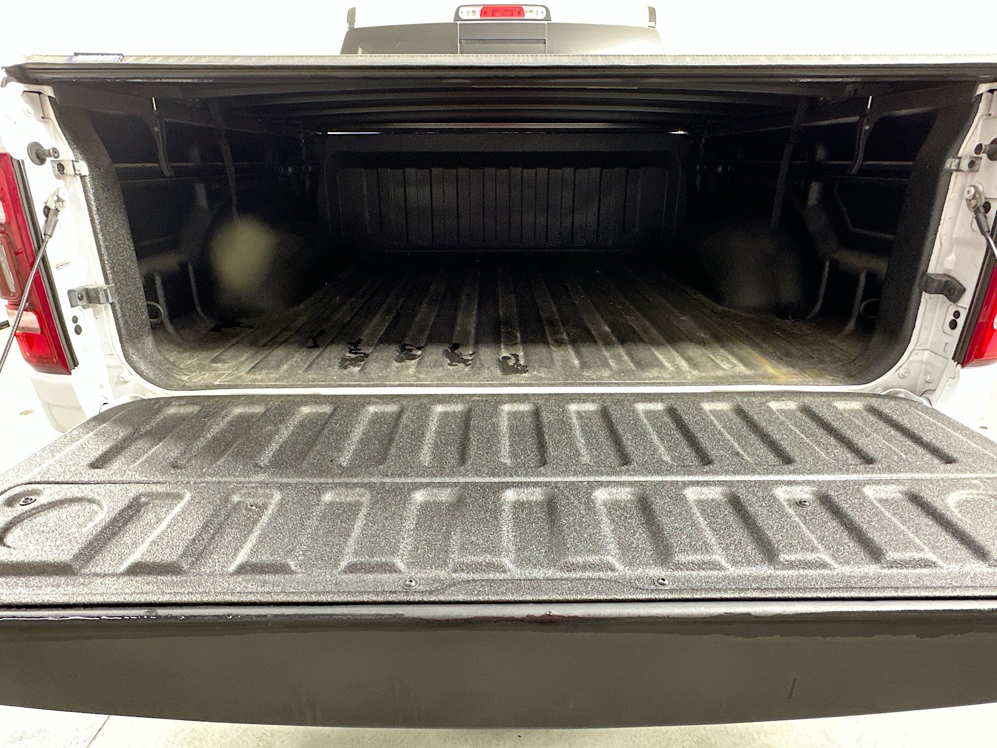 Used 2022 RAM 1500 Big Horn RWD image 24