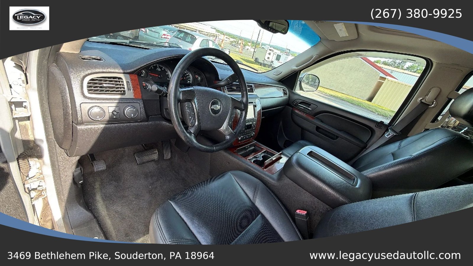 Used 2012 Chevrolet Avalanche LTZ AWD/4WD image 35