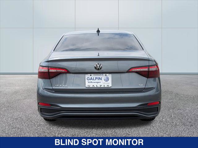 Certified 2022 Volkswagen Jetta SE w/ Panoramic Sunroof Package FWD image 4
