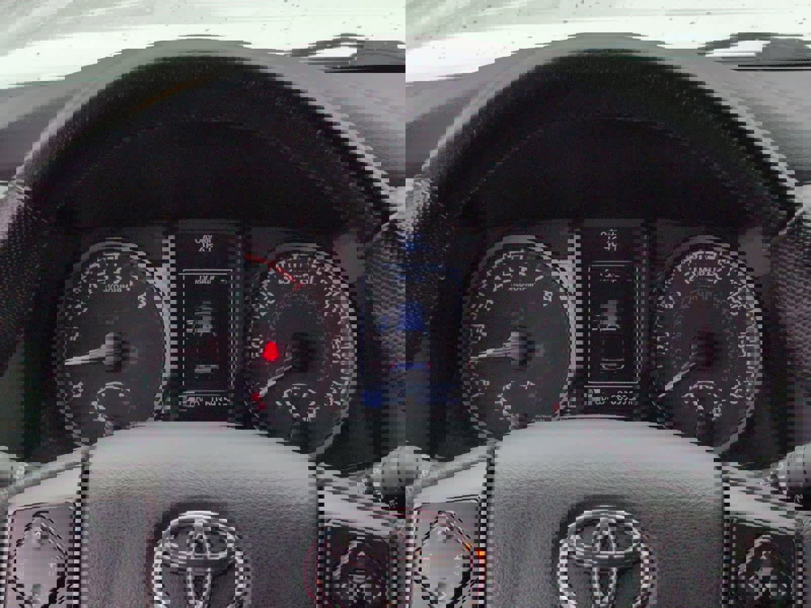 Used 2020 Toyota Tacoma TRD Sport image 14