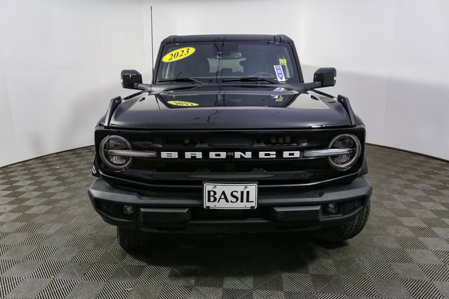Used 2023 Ford Bronco Outer Banks image 4