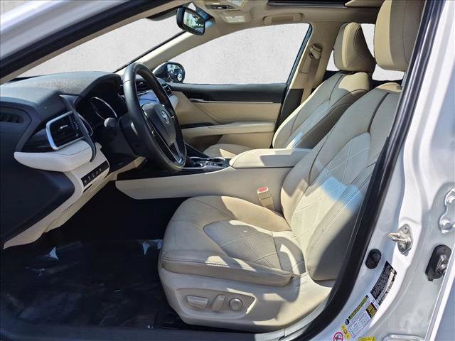 Used 2018 Toyota Camry XLE w/ Driver Assist Package FWD image 16
