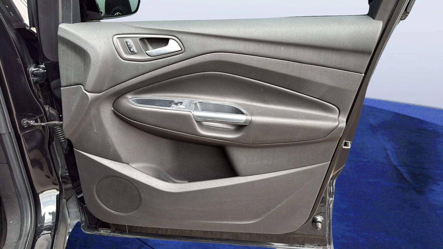 Used 2014 Ford Escape SE FWD image 19