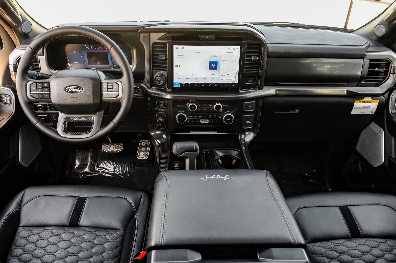 Used 2025 Ford F150 Lariat w/ Equipment Group 502A High image 13