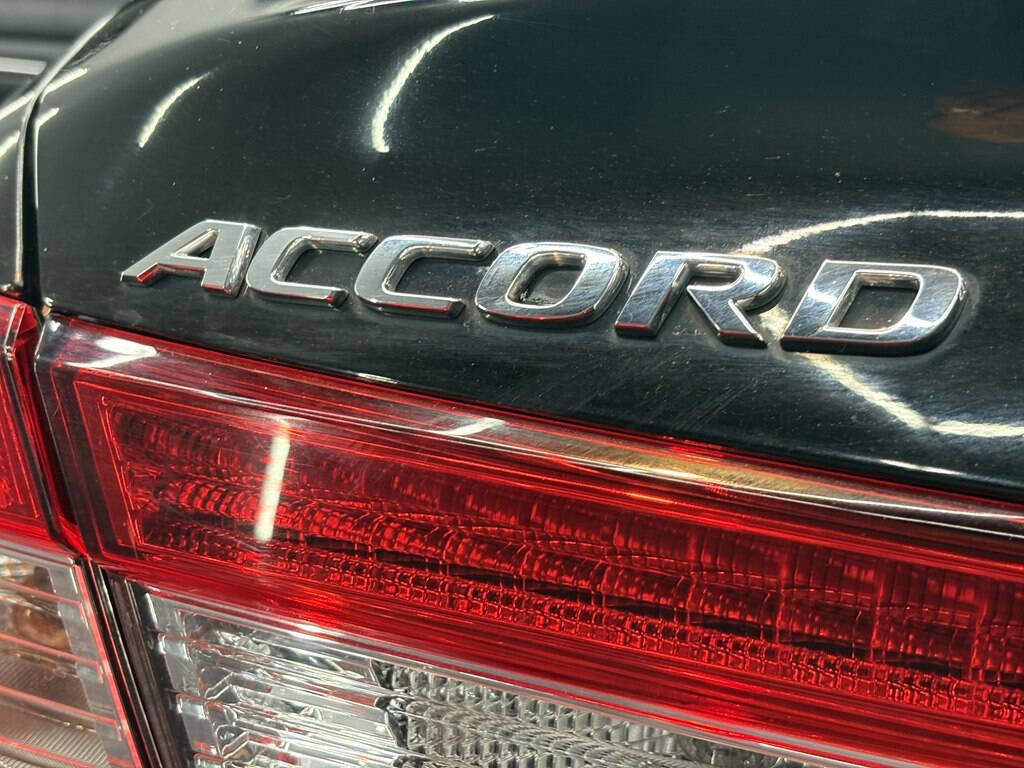 Used 2022 Honda Accord Sport image 32