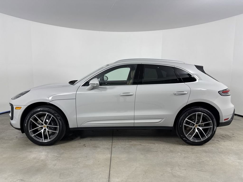 New 2026 Porsche Macan AWD/4WD image 2