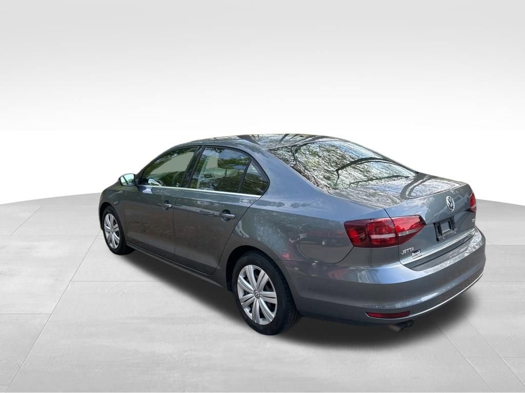 Used 2017 Volkswagen Jetta S FWD image 3