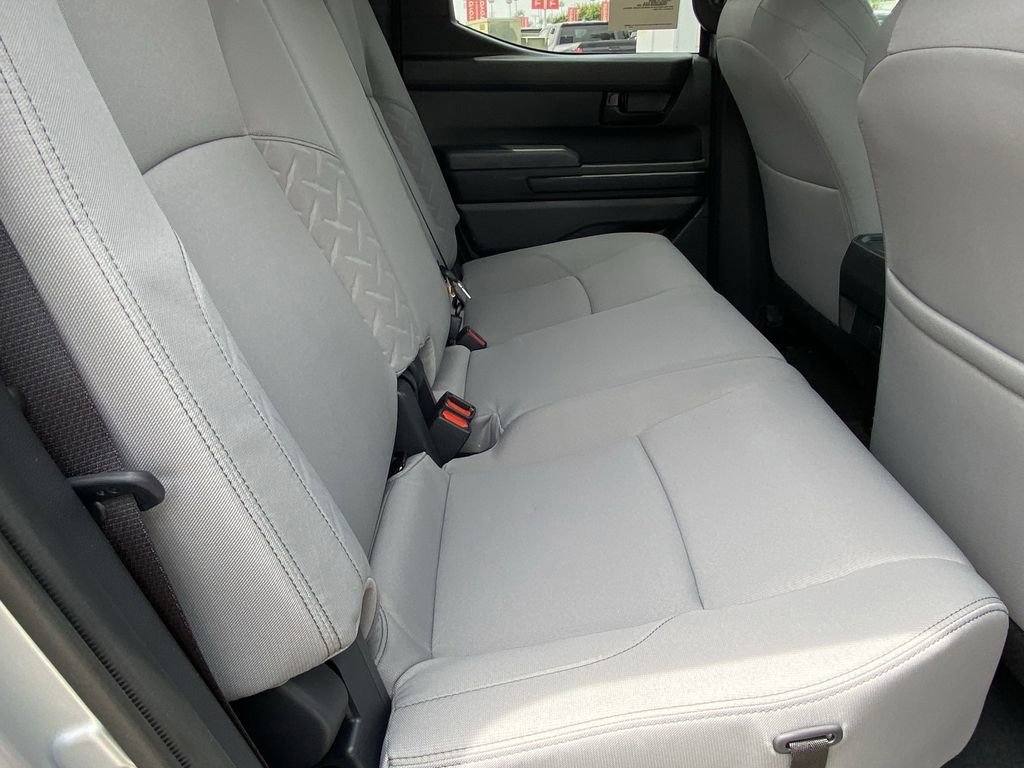 Certified 2025 Toyota Tacoma SR5 AWD/4WD image 9