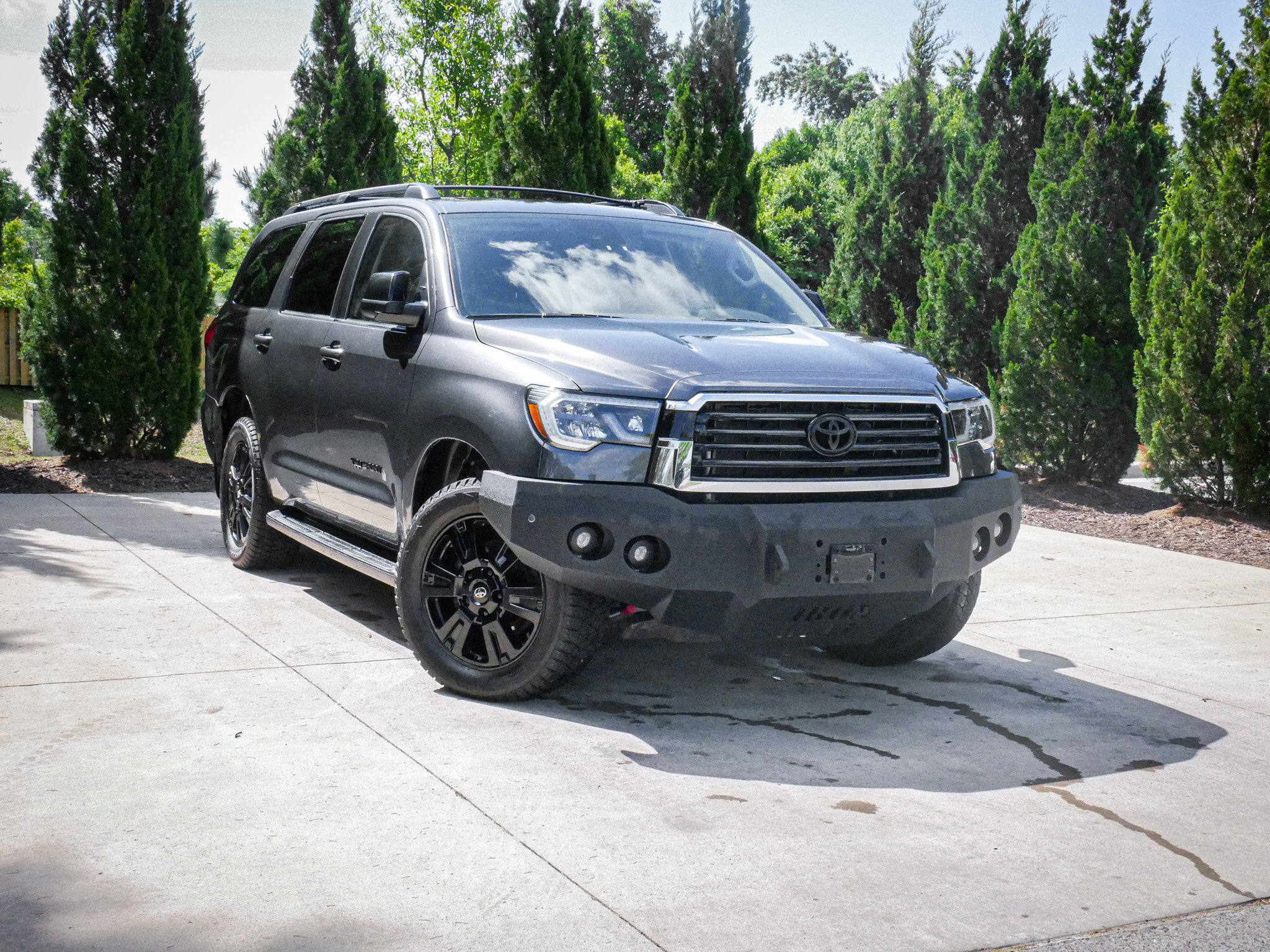 Used 2020 Toyota Sequoia TRD Sport w/ TRD Sport Premium Package AWD/4WD video 2