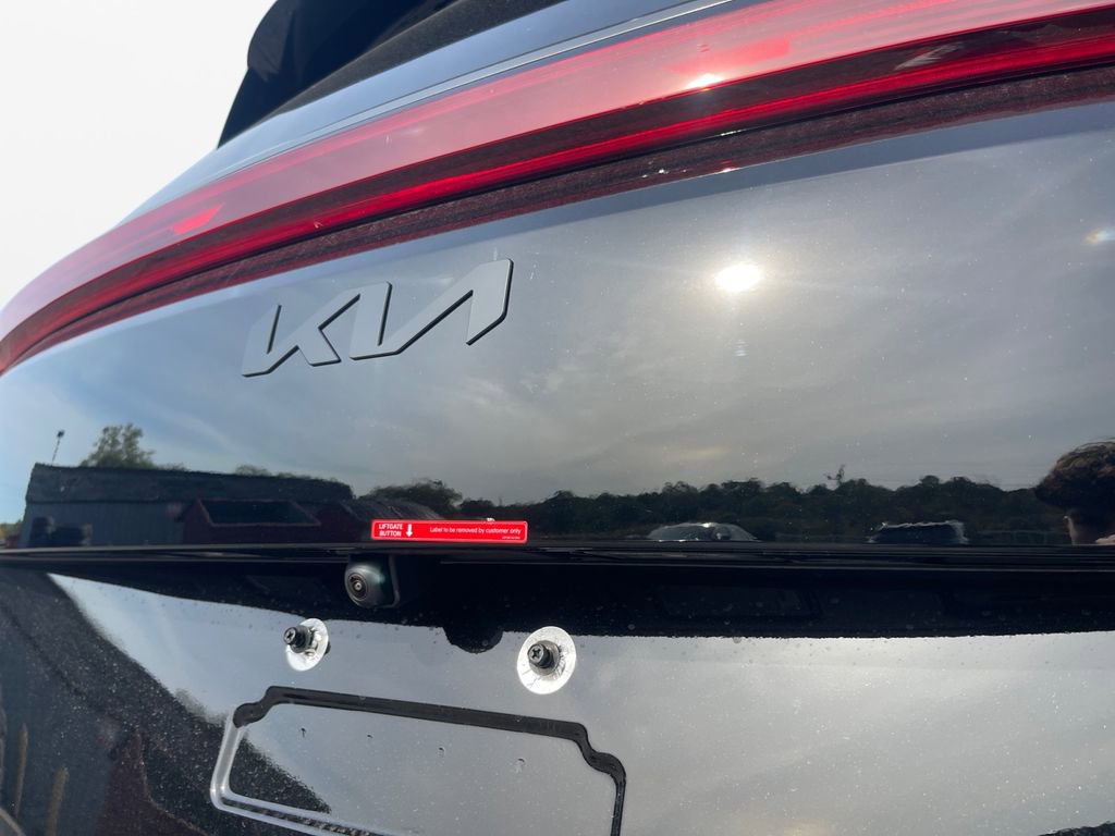 New 2026 Kia Carnival SX Prestige image 16