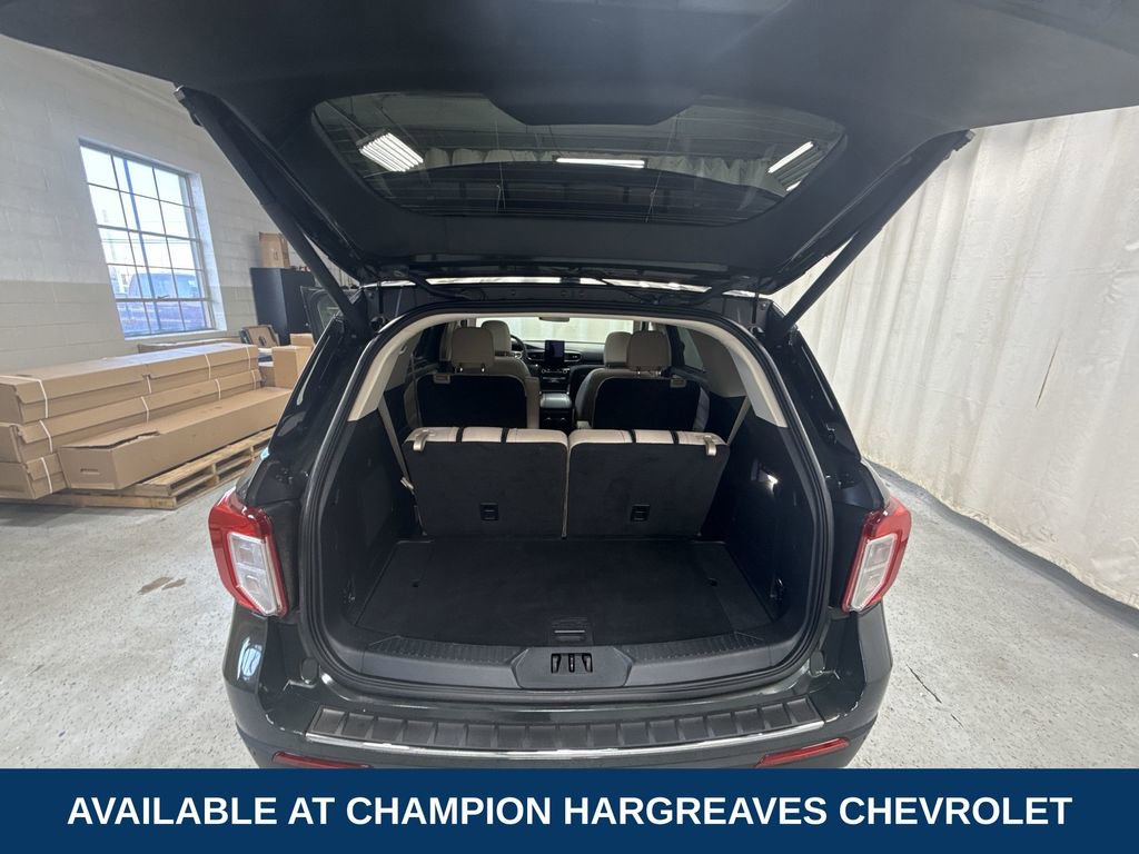 Used 2023 Ford Explorer Limited w/ Limited Technology Package image 34