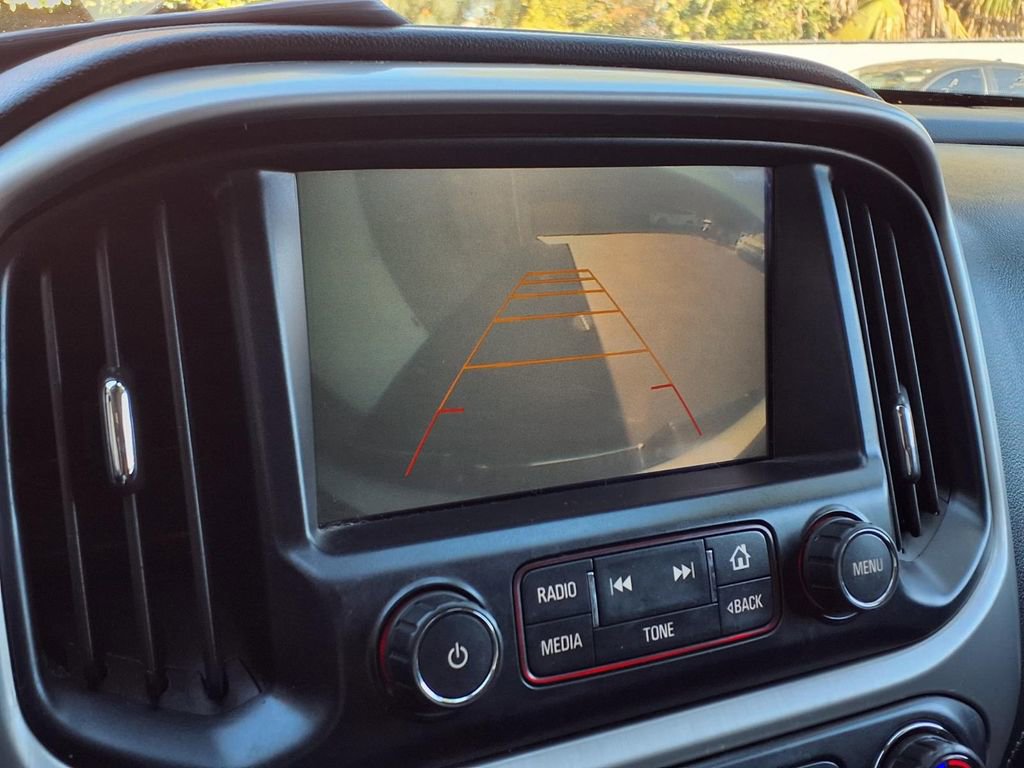 Used 2016 GMC Canyon SLE w/ SLE Convenience Package image 8