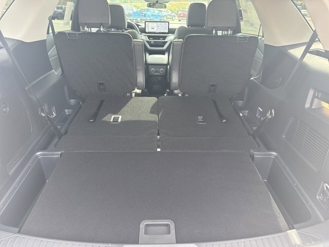 New 2025 Ford Explorer Active image 6