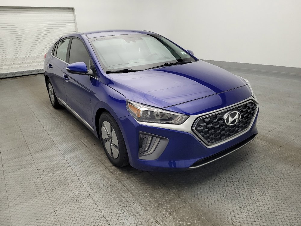 Used 2021 Hyundai Ioniq SE FWD image 13