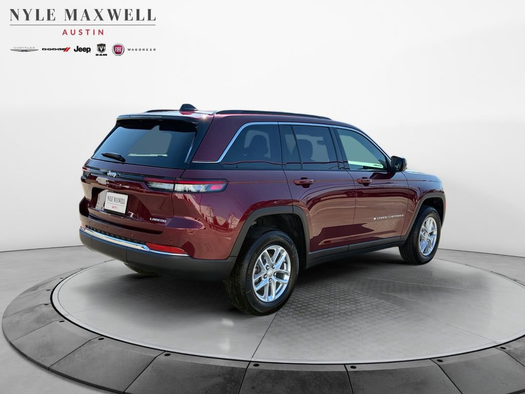 New 2026 Jeep Grand Cherokee Laredo RWD image 16