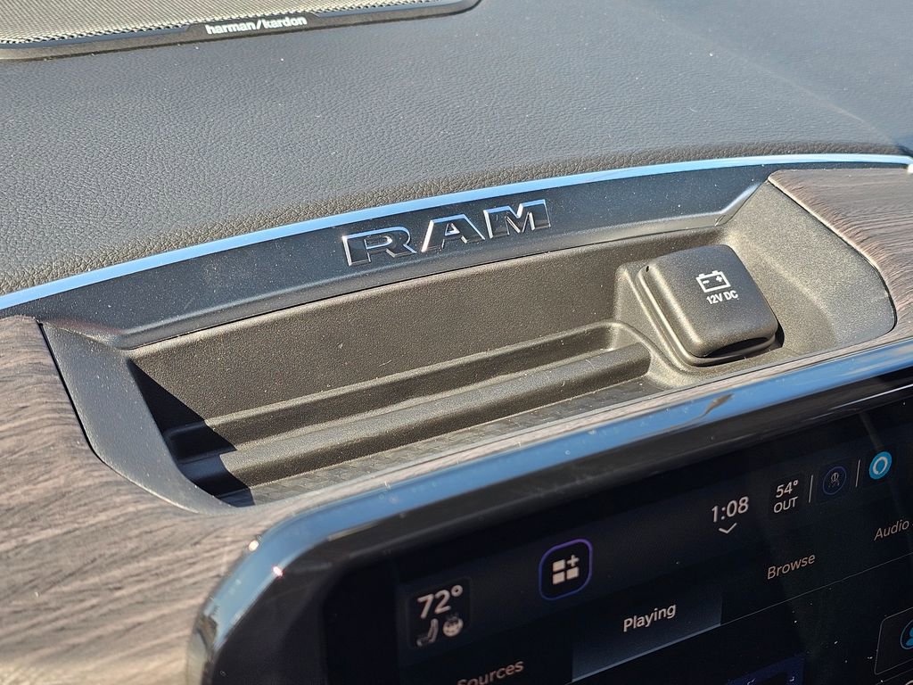 New 2026 RAM 1500 Laramie AWD/4WD image 28