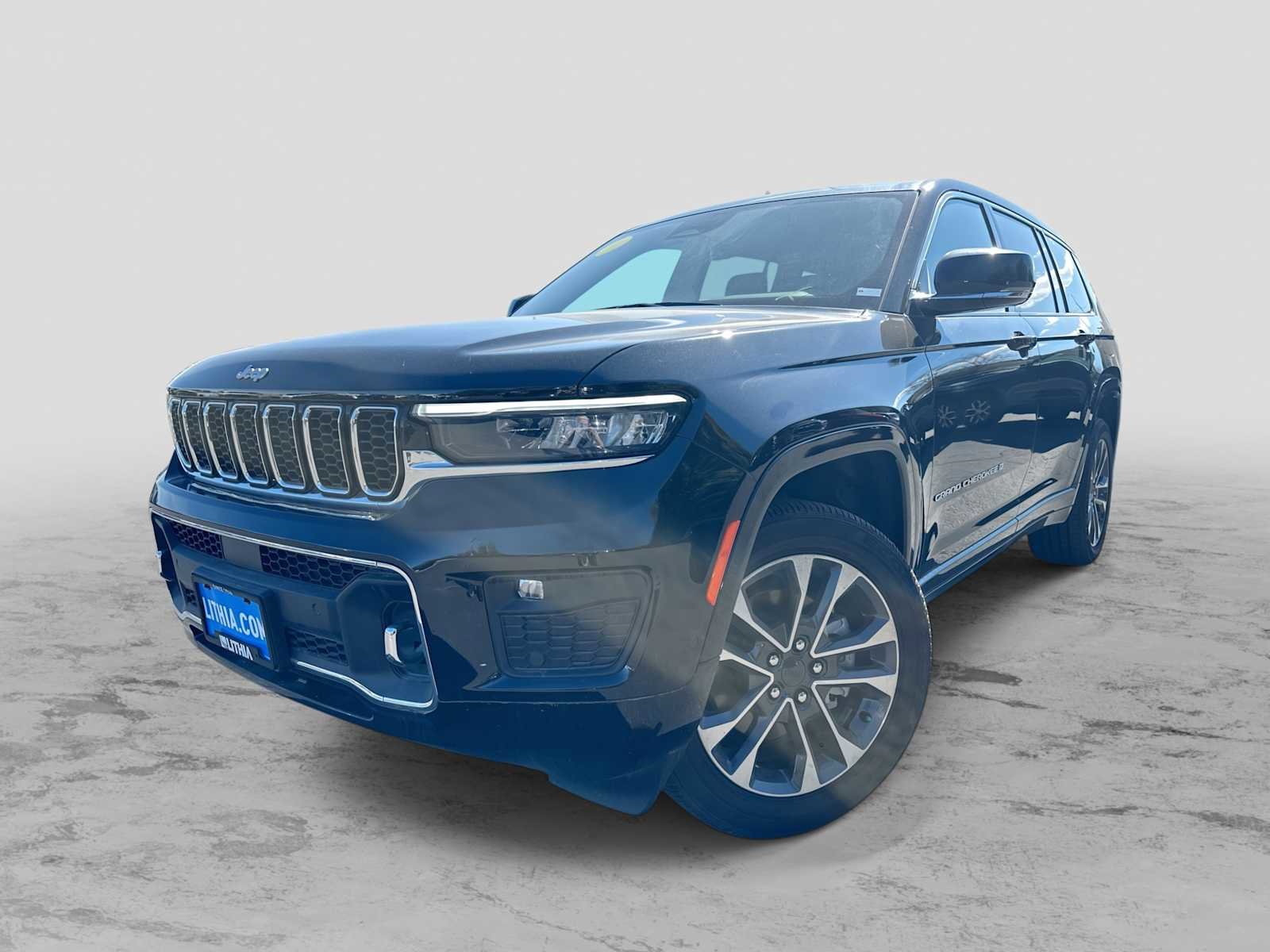 New 2025 Jeep Grand Cherokee L Overland w/ Luxury Tech Group IV
