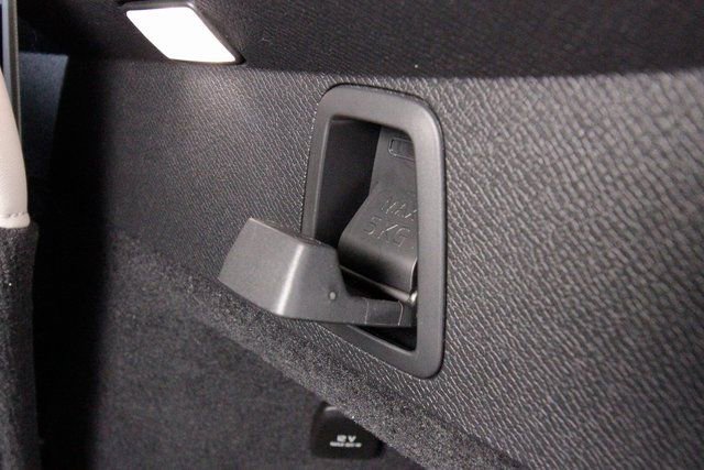 Used 2025 Volvo XC90 B6 Ultra w/ Protection Package image 35