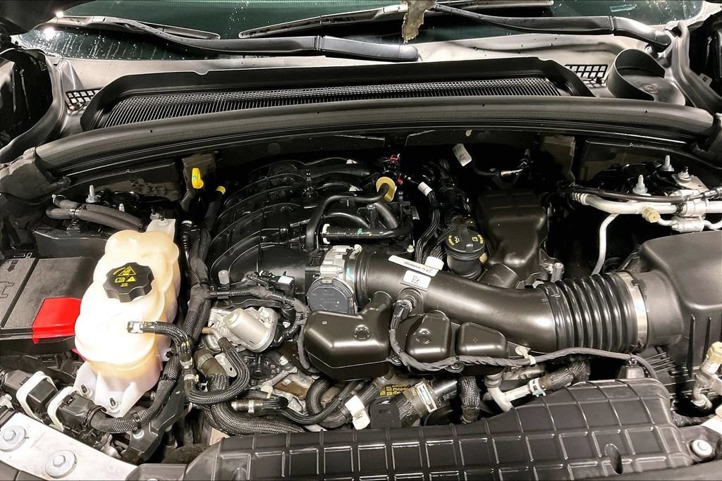 Used 2023 Jeep Grand Cherokee Limited RWD image 40