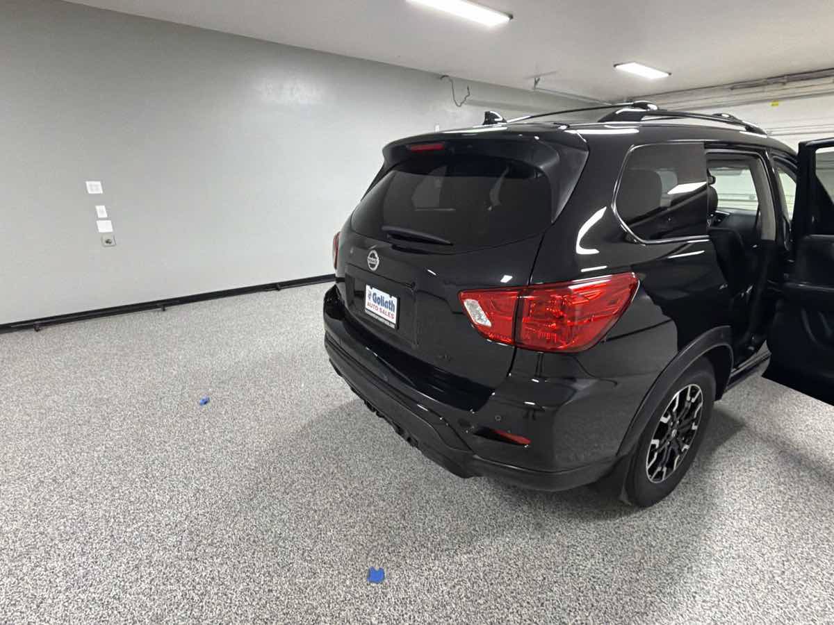 Used 2019 Nissan Pathfinder SV w/ Rock Creek Edition FWD image 27