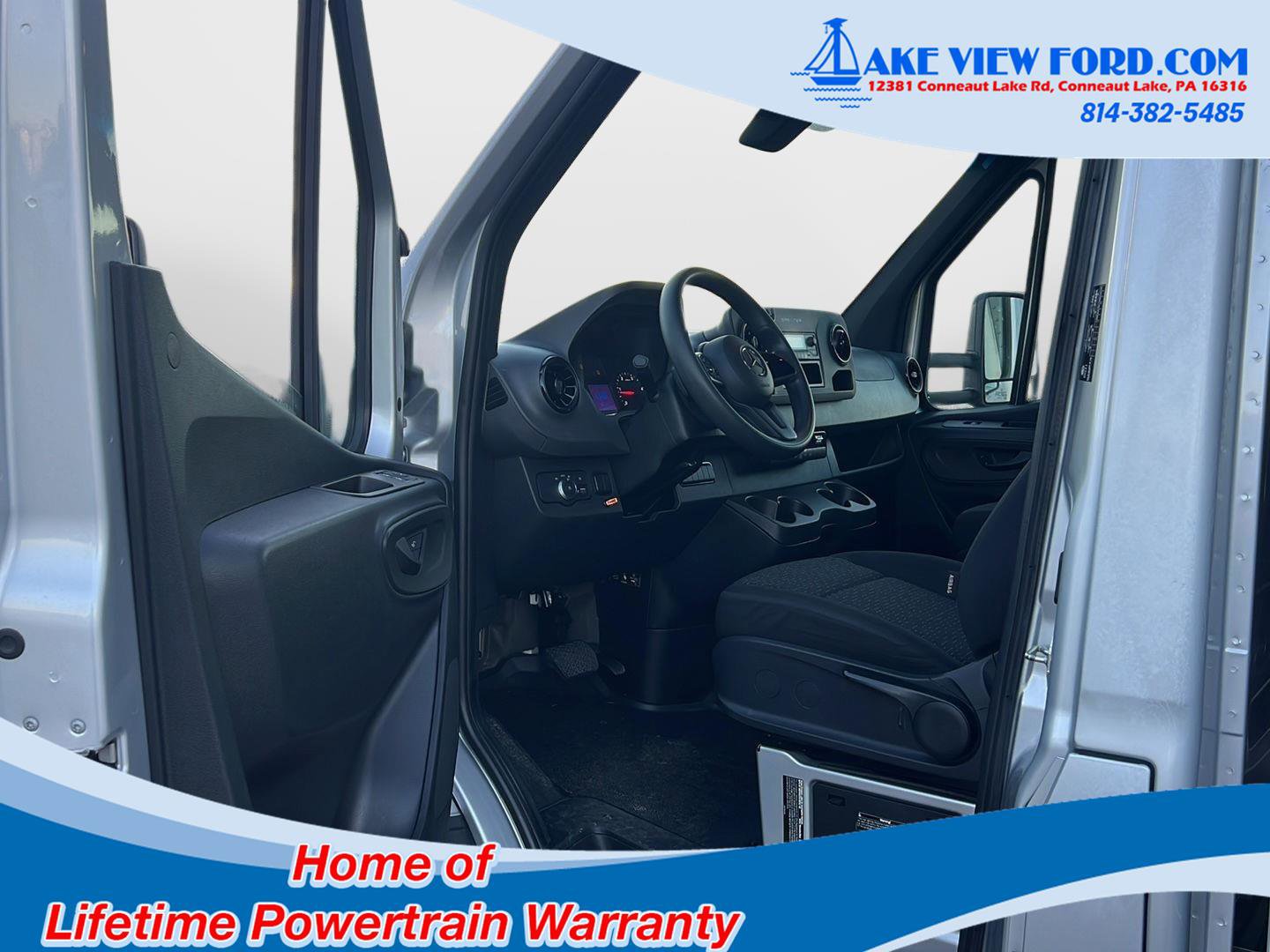 Used 2022 Mercedes-Benz Sprinter 3500 image 11