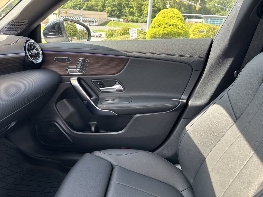 New 2026 Mercedes-Benz CLA 250 4MATIC image 28